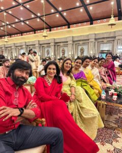 Suhasini Maniratnam Instagram - Wedding time friends time family time nostalgia time.