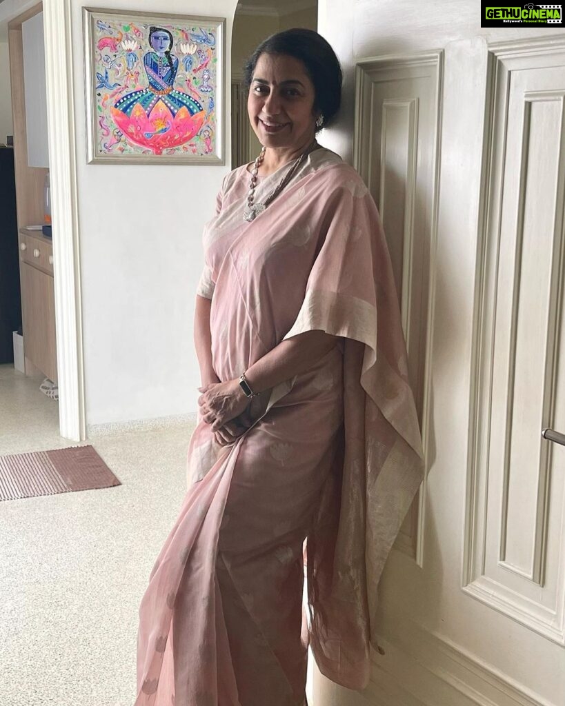 Suhasini Maniratnam Instagram - Can’t hide from insta & fb. Happy Saturday.