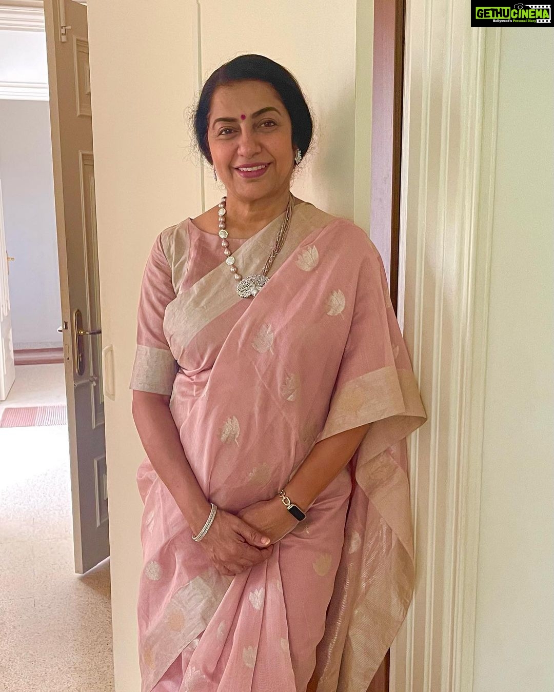 Suhasini Maniratnam Instagram - Can’t hide from insta & fb. Happy Saturday.