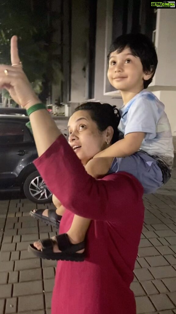Suja Varunee Instagram - Remember Adhu 🐣 that no matter where you go or what you do, your mother will always have your back🫰I will be there for you through any hardship and joy🫶 love you my cutie pie 😍 #momlove #momlifeisthebestlife #moment #familytime #dreambig #music #dance #fun #nights #storytime @shivakumarr20