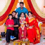 Suja Varunee Instagram - Thanks to the almighty for his biggest blessing called family🙏 @shivakumarr20 @maghima5october @rugikiran M&H- @jayashree_hairstylist Jewels- @mspinkpantherjewel Saree- @tulsisilks Saree drape- @jayashree_hairstylist Mehendi- @mehandi_by_uv Captured - @eyemomentclickers Chennai, India
