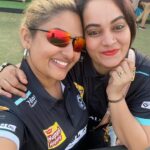 Suja Varunee Instagram - 🏏Happy faces from @keralastrikersofficial 🏏 TheCute @prayagamartin Thehot @deeptisati #ccl2023 #keralastrikers #cricket #match #players #brandambassador #game #jaipur #girlpower #girls Sawai Mansingh Stadium