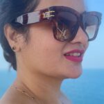 Suja Varunee Instagram - I can sea clearly now🛳️ Vacation mode: activated🌈 Ps-Salt water heals all wounds🧿 @cordeliacruises Sunglasses- @louisvuitton #vacation #vacationmode #vacationvibes #vacationgoals #summervibes #beachlife #sealife #cruise @cordeliacruises #familytime #familygoals #positivity #positiveenergy Sri Lanka