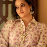 Suja Varunee Instagram - Stop living the normal life and don’t forget to live your amazing life and know how amazing you are 💪 #amazinglife #blessed #blessedlife #positive #positivevibes #positivethinking #womenempowerment #trending Chennai, India