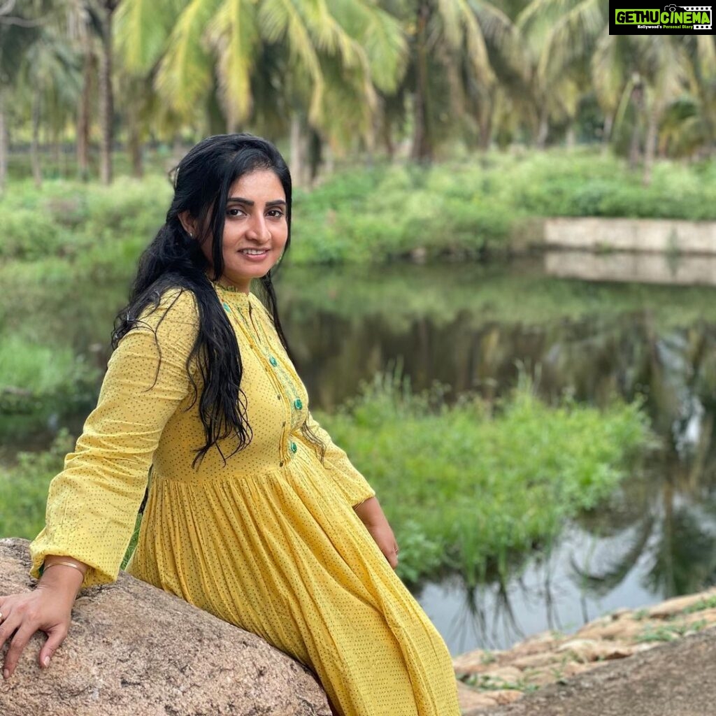 Sujitha Instagram - Just beautiful 😌 In and around 💕 #life #beautiful #thoughts #fresh #mind #peace #tamilnadu #travel #enjoy #smile #laugh #healthy #live #post #photography #photo #insta #instagood #insta #suji #sujithadanush #actress #tollywood #kollywood #television