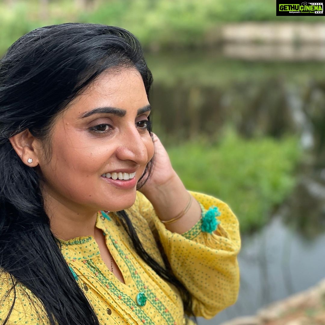 Sujitha Instagram - Just beautiful 😌 In and around 💕 #life #beautiful #thoughts #fresh #mind #peace #tamilnadu #travel #enjoy #smile #laugh #healthy #live #post #photography #photo #insta #instagood #insta #suji #sujithadanush #actress #tollywood #kollywood #television