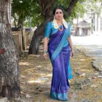 Sujitha Instagram - Click 📸 Work gap ல photo 🤩 Beautiful saree and blouse 👌👌 @lfab_creations #post #gemini #photo #time #share #like #fresh #happenings #current #latest #photography #instagood #sujithadhanush #sujitha #dhanam #ps #pandianstores #selflove #love #actress #shop #online #saree