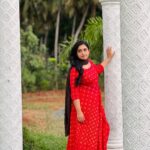 Sujitha Instagram - Nature 🫶🏻 Let’s find our own beauty🤩 #nature and #landscape #post #instagood #photography #evening #photo #morning #mornigvibes #instagram #daily #start #suji #sujithadanush #pandianstores #latest #television #actress #actors #kollywood