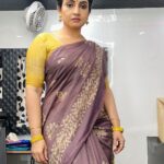 Sujitha Instagram - New day ☺️🫶🏻 Dhanam saree courtesy @sridyakalpathi_botique #dhanam #pandianstores #day #morning #startup #instagram #instadaily #morningvibes #love #work #fresh #post #suji #sujitha #actress #actor #photo #photography