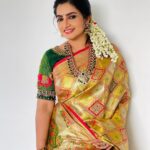 Sujitha Instagram - Pudukottai visit for an event 🤩 Beautiful saree @sreekrishna_silks Bridal jewellery @new_ideas_fashions Aari work blouse for special event @srisharabi