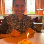 Sumona Chakravarti Instagram - Happy Birthday mama bear 🐻♥️ N a big thank you to the team at @helenedarroze for the phenomenal food experience & the the most thoughtful gift to Mom. She’s overwhelmed.
