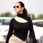 Sunanda Sharma Instagram - Ni oh mainu Taj Mahal jahi rakaan aakhdai😎💣 . . #jattdisda trending all over 🤩 . . #sunandasharma #jattdisda #punjabisongs #reels #instagram #trendingreels