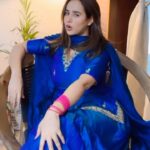 Sunanda Sharma Instagram - Gaddiyan ch te Apo apniya THAARAN ch sunde raho, #jattdisda 😎 . . Outfit by @the_rosegirl 🦋 . . #sunandasharma #jattdisda #trendingreels #punjabisongs