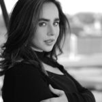 Sunanda Sharma Instagram - 𝖠𝗅𝗅 𝗂 𝗄𝗇𝗈𝗐 𝗂𝗌 𝖨 𝖽𝗈𝗇’𝗍 𝗄𝗇𝗈𝗐．．．𓇽