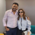 Sunanda Sharma Instagram - It was Quick And A productive Listening Session 🌸 Thankyou @jaymehtagram and @aps981 For always Understanding My vision ! Your cumulative efforts to make Indian Independent Music Heard Out in every Part of the world is Amazing 🚀 It’s An Honour To Work With You 🙏🏻 Lastly Thanks To My Team @mad4musicofficial @skydigitalofficial For Always Presenting Out the best version of me, Presenting My Music In The Best Way Possible ✊🏻 . Get Ready For The Magical Experience magic 🪄 •••“ EP THIS JULY “••• Let’s Go Global 🚀