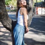 Sunayana Fozdar Instagram - Last few days of Summer Sun 🌞 Keeping the Sunshine within alive every season ! (Deep☺️) To appreciating Everyday ,Every moment ,every person that makes me feel like ☀️ #HELLOJUNE Welcoming you with Gratitude!