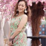 Sunayana Fozdar Instagram - You Get All of Me …or none of me🤪Yeh Kudi Drama Queen toh hai !☺️ Tag the Drama Queen in your Life!👸😜🤷‍♀️ Wearing the Spring Summer collection @indya For all my lovelies Use code : SFIn20 to get a further discount !!!! . . . 📷 @praveenkhaitan.clicked @clicked_productions Hair @rouge_makeovers 📍 @truetrammtrunk x @iampuneetgidwani Artist management: @greenlight__media
