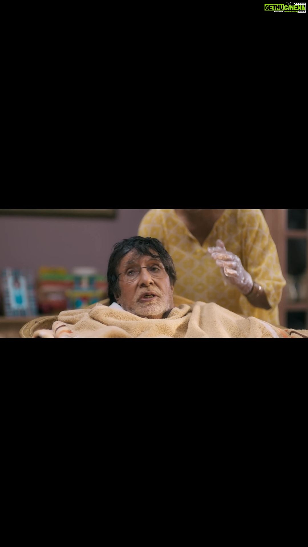 Sunil Grover Instagram - Family bonding toh suna hoga, but family tuning pehli baar dekhoge! ❤️ With a string of drama, laughter, dher sara emotion aur bohot sara pyaar, presenting the #GoodbyeTrailer out now! #Goodbye releasing in cinemas near you on 7th October 2022 #GoodbyeOnOct7 @amitabhbachchan @rashmika_mandanna @neena_gupta @pavailgulati @elliavrram @ashishvidyarthi1 @sahilmehta4 @abhishekhkhan_ #VikasBahl @balajimotionpictures #GoodCo #SaraswatiEntertainment @ektarkapoor @shobha9168 @virajsawant @bhavinisheth @itsamittrivedi @zeestudiosofficial @zeemusiccompany @penmarudhar @f.a.a.r.a @ruchikaakapoor
