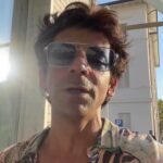 Sunil Grover Instagram - Jannat book is here!Presenting Asia’s first Legal and Licensed gaming platform @jannatofficialbook . #instagram #instagramreels #reelitfeelit #jannatbook #cricket #lovecasino #superman #CricketID #onlinebook #Ad