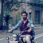Sunil Grover Instagram - Happy Mother’s Day. See my mother’s avenger like creation can drive, ride, walk, sit on the same road. ❤️🌹