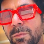 Sunil Grover Instagram - Red alert Dahling