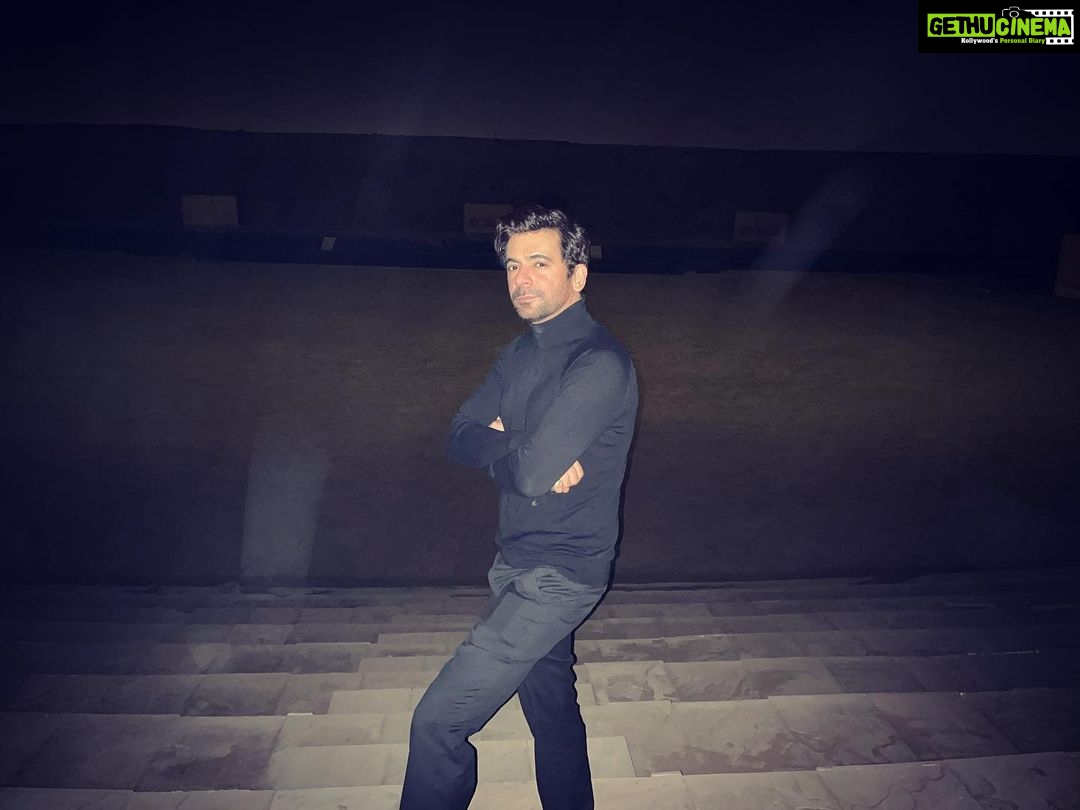 Sunil Grover Instagram - Posting a picture is easier than finding a caption for it.