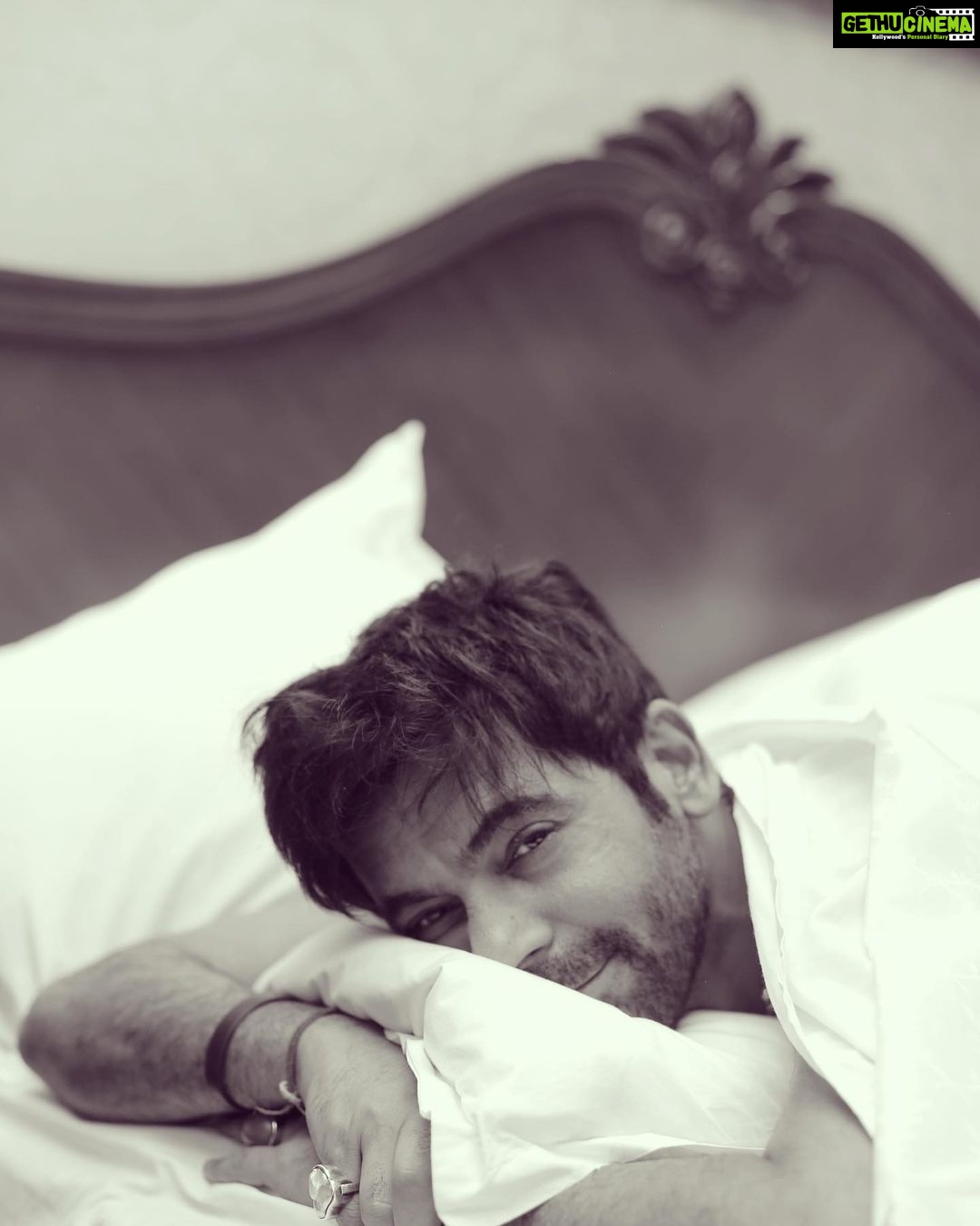 Sunil Grover Instagram - Good morning in the afternoon
