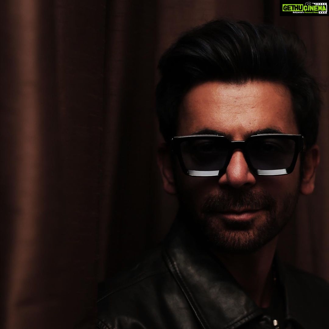 Sunil Grover Instagram - Darkness cannot drive out darkness: only light can do that.