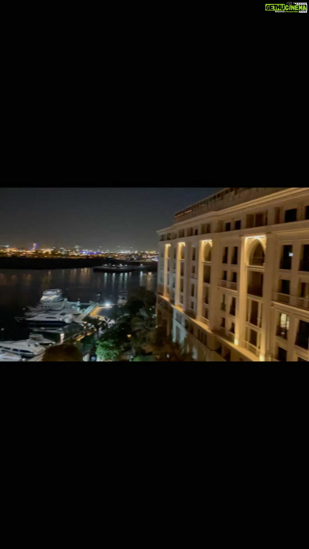 Sunil Grover Instagram - Night bird’s view