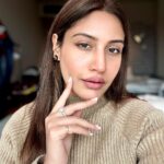 Surbhi Chandna Instagram – The Next Couple of Days Imma be Spamming your Feed because Why Not 

Food feat. in the post – 
Chick. Durum kebab 
Swiss Cheese truffle fondue 

#lisbon #portugal #zurich #switzerland #travel2023 #dump