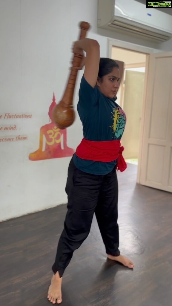 Swasika Instagram - Gadha training Kalaripayattu @edasserysportybeans @shinu.antony.92 ( Ashan)
