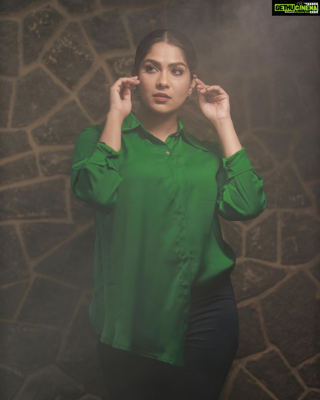 Swasika Instagram - Actress @swasikavj Mua @aneeshcbabumakeupartist Styling @nithinju Pic @reshma_photography Thiruvananthapuram, Kerala, India