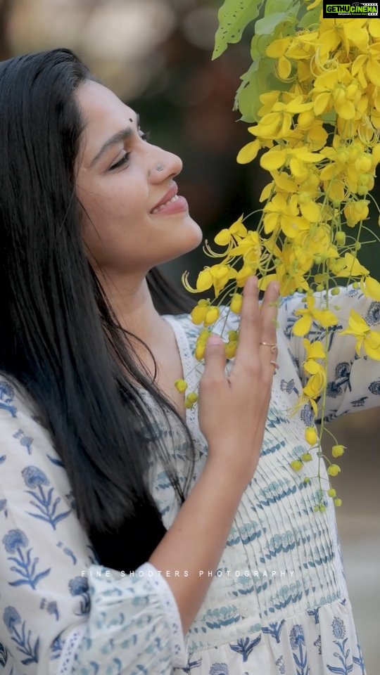 Swasika Instagram - Happy Vishu ! Dress : @byhand.in Videography: @abi_fine_shooters #swasika #happyvishu