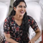 Swasika Instagram - #Swasika at #VivekanandaViralaanu Pooja 💫❤ @swasikavj © @unnisurendran