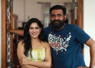Swasika Instagram - Thank you to the captain of the ship @sidharthbharathan for trusting me with selena . Watch chathuram now at @sainaplay . #swasikavj #sidharthbharathan #chathuram