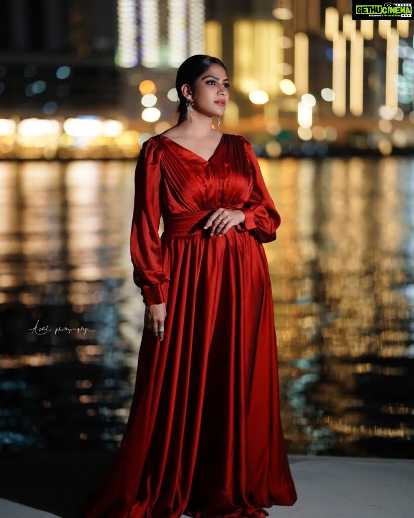 Swasika Instagram - Radiant in red, she stands amidst the night, her gown a beacon of elegance amidst the enchanting glow of lights. Stylist : @tharunya_vk Outfit : @houseofemkay Acessories: @lauradesigns.in Photography: @ashique_hisham #swasikavj #redgown #dubai #dubaidays