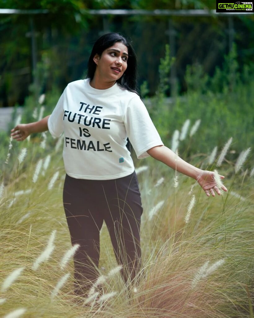 Swasika Instagram - The future is female ! Wearing : @clubwomensofficial Photography: @shamseersiddique #swasika #femalepower #womenpower #mydubai #uae #dubai Dubai, United Arab Emirates