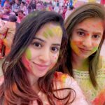 Swathi Deekshith Instagram - Unequalled… Unsurpassed… Unchallenged… that’s the sign of NEW-AGE WOMAN .. that’s the sign of ME .. that’s the sign of YOU…!!! HAPPY WOMENS TO ALL THE WONDERFUL WOMEN ❤️ Also a happy holi 🌟🙈😝