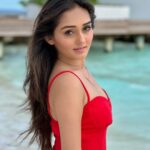 Tanya Sharma Instagram – Sharabi ye dil hogya ðŸ«
.
.
Some pictures just cannot do justice to this beautiful place! Blessed and always grateful for this lovely travel opportunity 🥺 #grateful #maldives #saturdayvibes #reddress #travel #tanyasharma #love