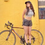 Tanya Sharma Instagram - Oh honey you so fine 🍯🐝 . 📸 @iam_rajinamdar #instagood #instagram #instadaily #tanyasharma #ootd #bandra #photoshoot