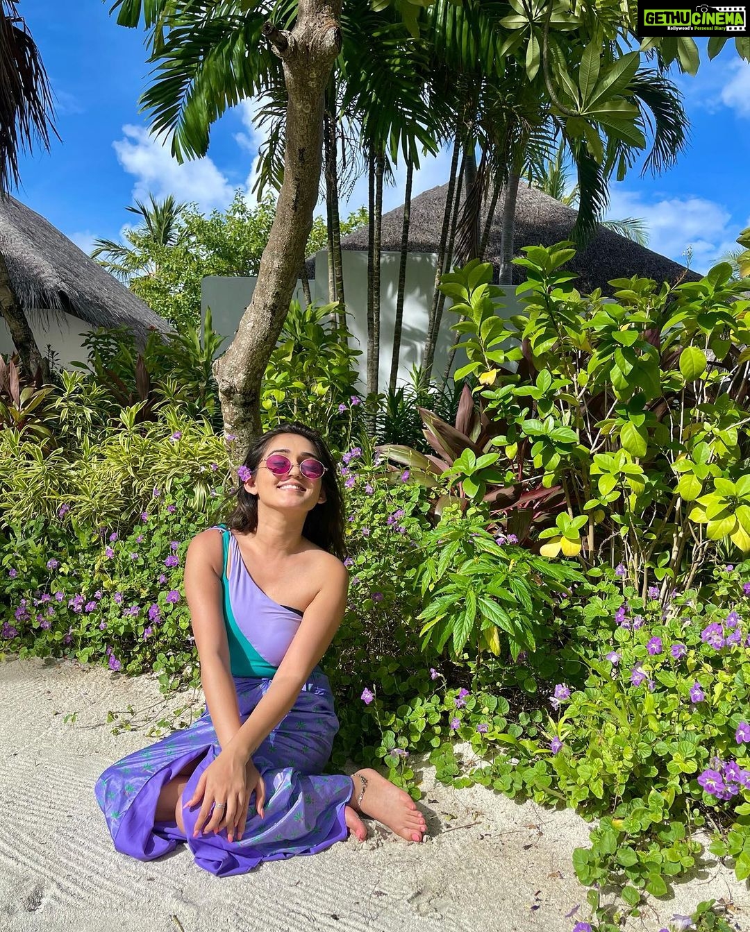 Tanya Sharma Instagram - Island baby forever 🏝️ . . . Styling: @styling.your.soul Outfit: @theactivestory.clothing #maldives #travel #travelgram #explore #tanyasharma VELASSARU MALDIVES