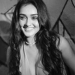 Tanya Sharma Instagram – Look me in the eyes tell me what you see π₯Ί
.
.
πΈ @iam_rajinamdar #blacknwhite #portrait #phootoftheday #gratidΓ£o #happysaturday #tanyasharma