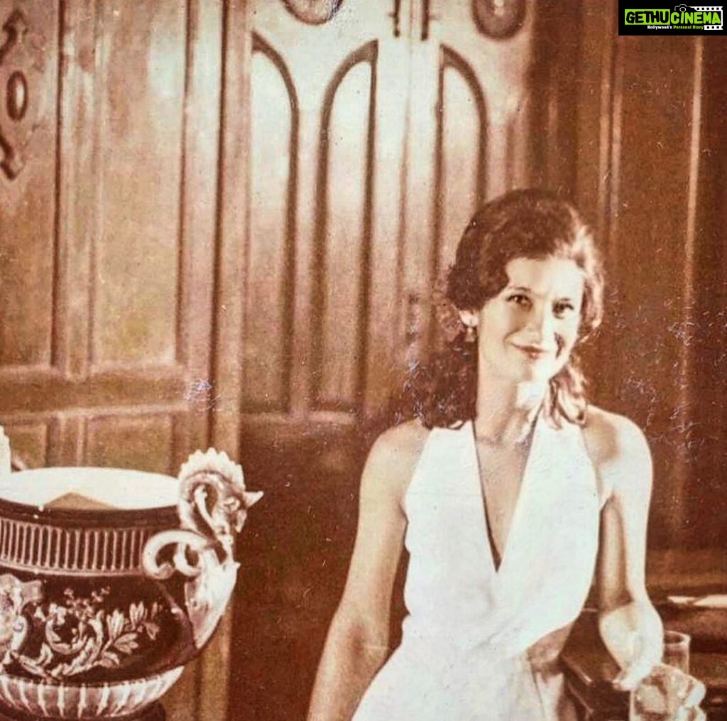 Tara Sutaria Instagram - Nani at home in the 60’s🤍 Always the most elegant and still as charming.