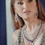 Tara Sutaria Instagram – I travel between many worlds, from the past to the future, through time and eternity 💫

Styled in an aesthetic of excess and the effervescence of diamonds and tanzanites. 

Director – @aatishdabral 
Executive Producer – @rickyrverma
Production House – @madfilms.in
Photographer – @taras84
Makeup – @themakeupmaven__
Hair – @bbhiral
Stylist -@spacemuffin27

#TaraSutaria #TaraSutariaForHazoorilalLegacy
#AnOdysseyOfDreams
#HazoorilalLegacyFlagshipCampaign2022
#HazoorilalLegacySouthEx #BridesOfHazoorilalLegacy #Bollywood
#BridalJewellery
#Weddings #Tara #Jewellery #FineJewellery #Diamonds #Emeralds #Necklace #IndianWeddings #BridesOfHazoorilal #HighJewellery#WinterBrides