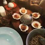 Tara Sutaria Instagram - Chefs P & T cooked up their favs for dinner tonight. Pan seared scallops in lemon butter and black truffle spaghetti with a splash of white wine and cold tomato and burrata on garlic butter toasts.. DIVINE!
