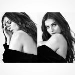 Tara Sutaria Instagram - Mood🖤🤍