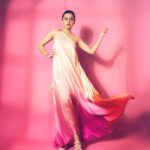 Tejasswi Prakash Instagram - Nice to meet ya 💕 . . . Wearing @mandirawirkhq Shoes @sko.store 📸 @visualaffairs_va