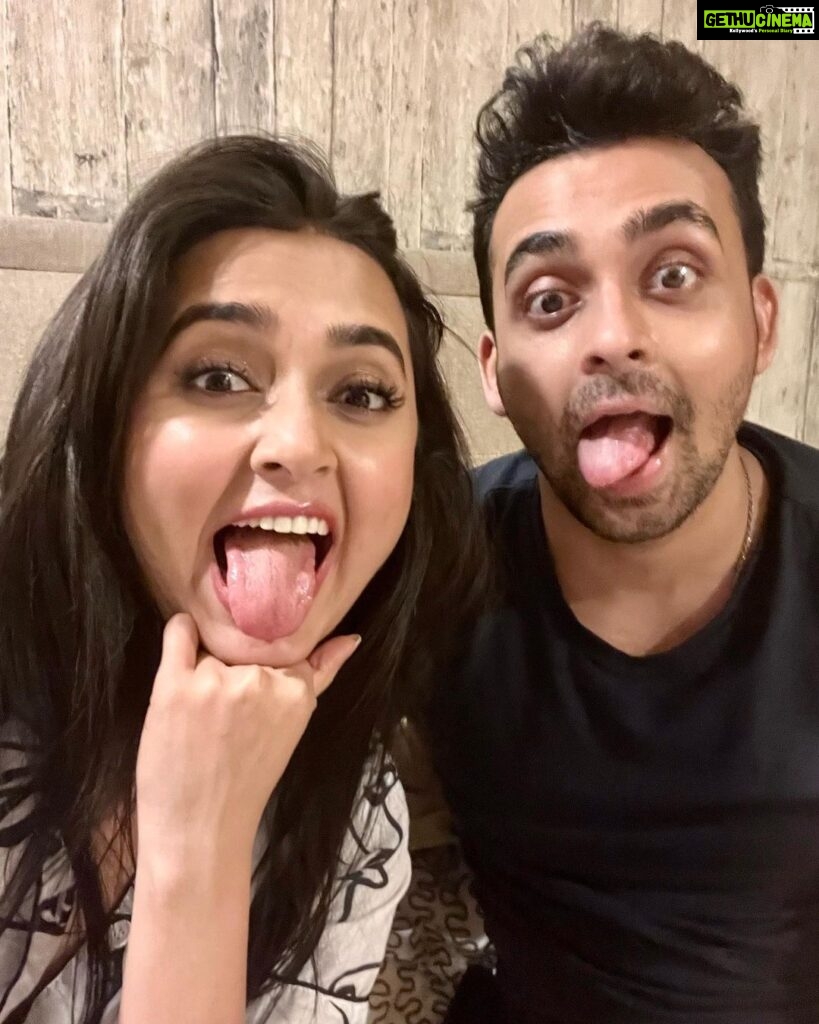 Tejasswi Prakash Instagram - Happy siblings day prraaa❤️❤️❤️ @pratik_pgw I am happy when you’re with me no matter what always 🫶
