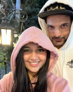 Tejasswi Prakash Instagram - Winter diaries ❄️
