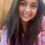 Tejasswi Prakash Instagram - The stone of karma is man who stumbles The finger wound will not disappear God will not wait The darkness was filled with a lamp Is it a flame that burns the city? . . . #offdays #morningjamsession #badhairday